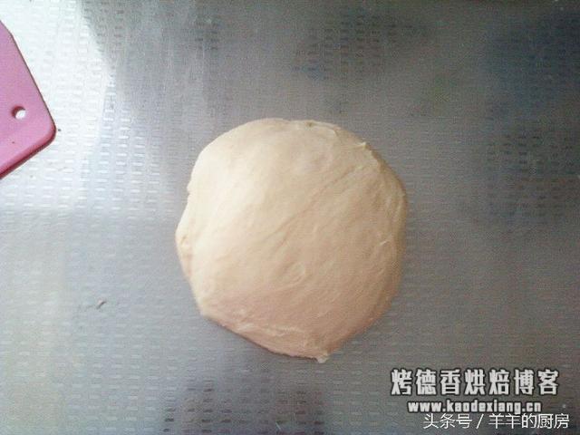 面包揉面包出膜技巧？史上最详细手工揉面方法，窍门、手法全在里面，包你做出成功面包