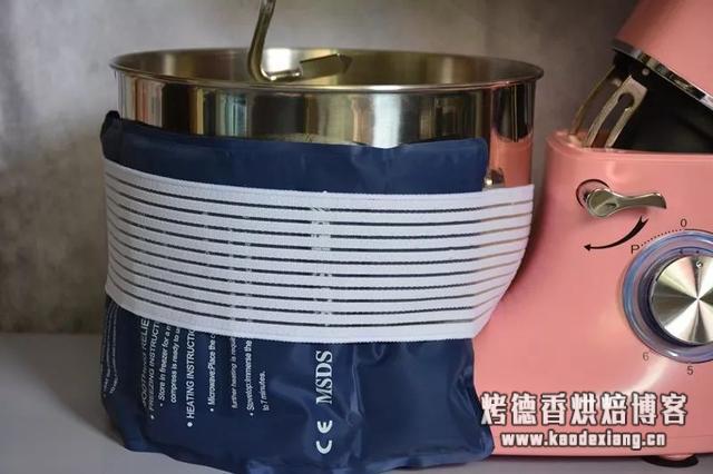手工揉面快速出膜窍门?夏天揉面不带怕,私藏技巧破解揉面翻车烦恼
