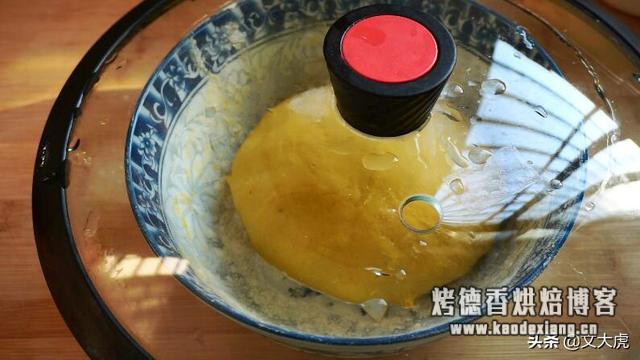 做南瓜饼,该加面粉还是糯米粉?区别在这里,别做错了
