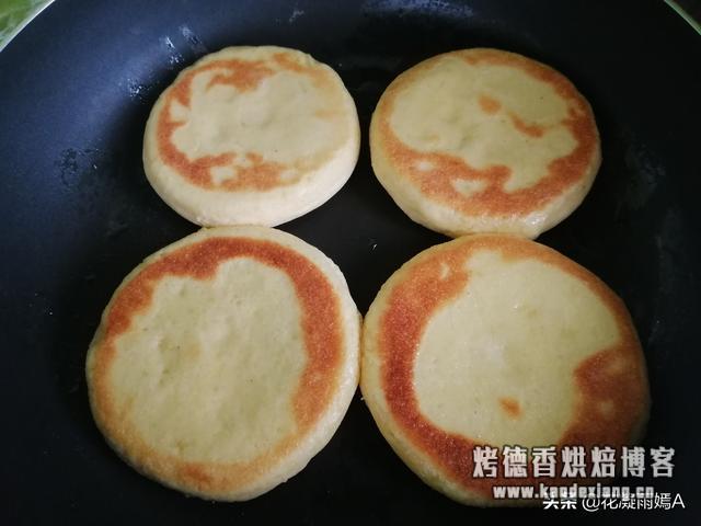 面粉别只会蒸馒头,加1个鸡蛋,1碗玉米粉,做成它,外酥里软特香