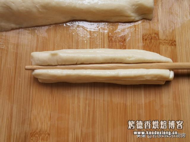 酵母粉、泡打粉、苏打粉,炸油条到底该用谁?分清区别少走弯路