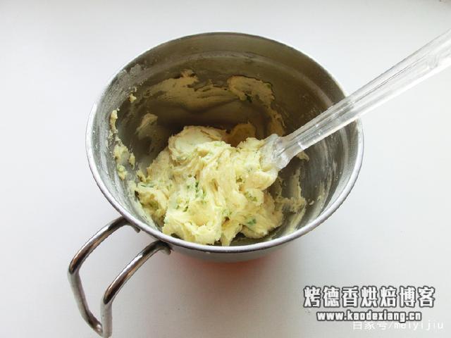 黄油打发技巧 烘焙入门技巧,黄油的软化与打发,看看这个做法你就明白了