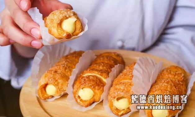 手工揉面快速出膜？《揉面秘籍》折叠面团有利于保护烘焙成品香味