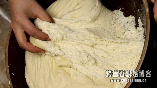 发面时,用小苏打,泡打粉,还是酵母粉?正确用法在这里,收藏好