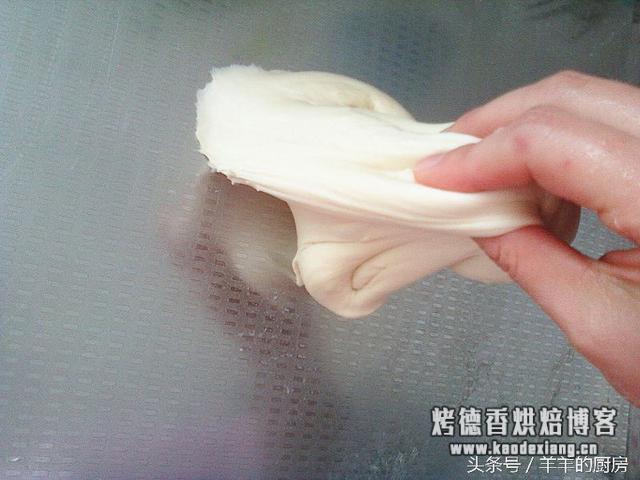 面包揉面包出膜技巧？史上最详细手工揉面方法，窍门、手法全在里面，包你做出成功面包