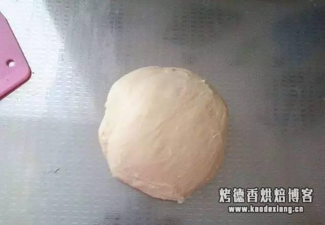 学烘焙需要揉面吗？面团揉面手法及发酵技巧，做面包不再难！（详细图解）