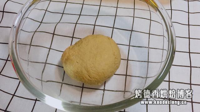 泡打粉、酵母粉的区别和用法 今天可算长知识了 以后不会再用错了