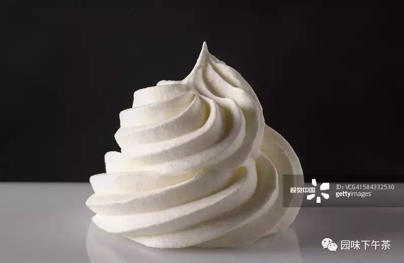 稀奶油、淡奶油、黄油、奶油……傻傻分不清?让您一图读懂 奶油和黄油的差别?稀奶油、淡奶油、黄油、奶油有什么区别?