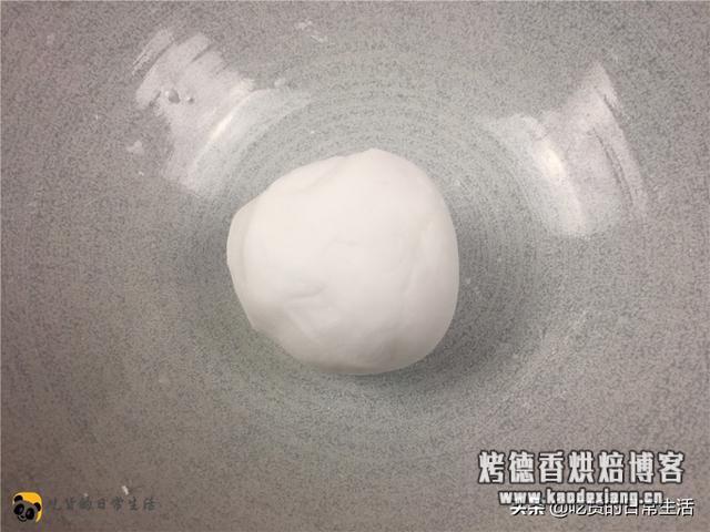 糯米粉怎么和面不裂 糯米粉的新做法,不塌陷,不开裂,个个金黄酥脆,一锅不够吃
