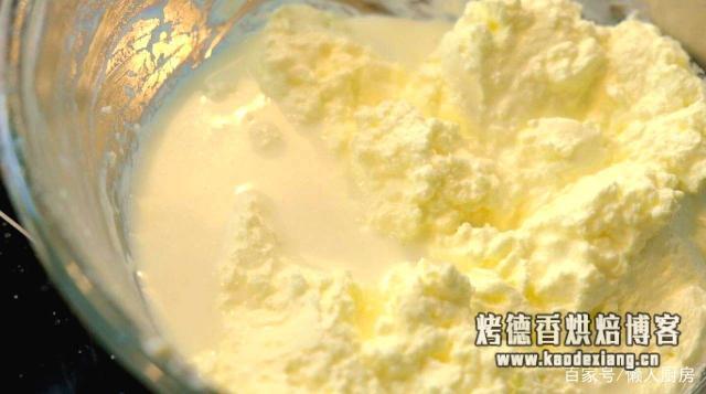 黄油打发奶油怎么做?你知道黄油是怎么做的吗?其实做法很简单,一盒淡奶油就搞定