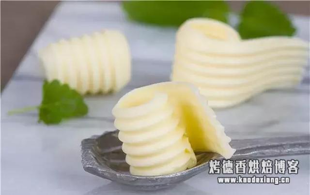 黄油代替品 黄油用完了,橄榄油和猪油能替代做面包吗?