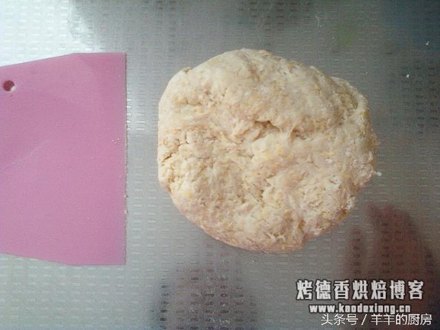 面包揉面包出膜技巧？史上最详细手工揉面方法，窍门、手法全在里面，包你做出成功面包