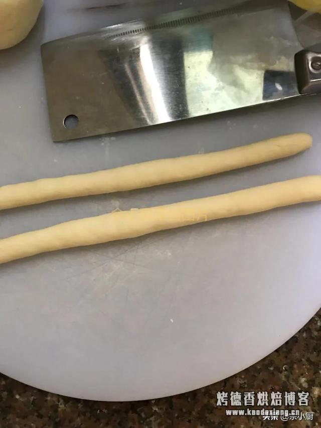 低筋面粉和中筋面粉蒸馒头哪个好吃？该怎么做？