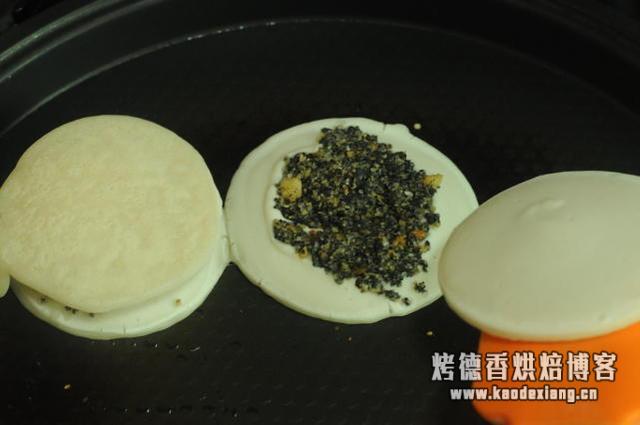 糯米粉做面包的方法?糯米粉最新吃法,手不沾面,3分钟搞定营养早餐,做法超级简单