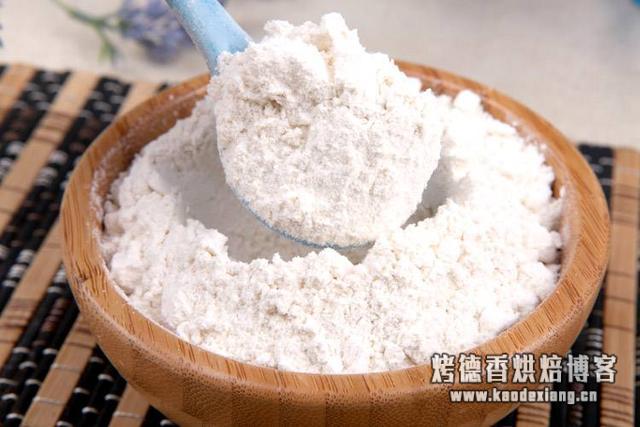 低筋面粉、中筋面粉、高筋面粉,这三种面粉区别在哪?如何正确用