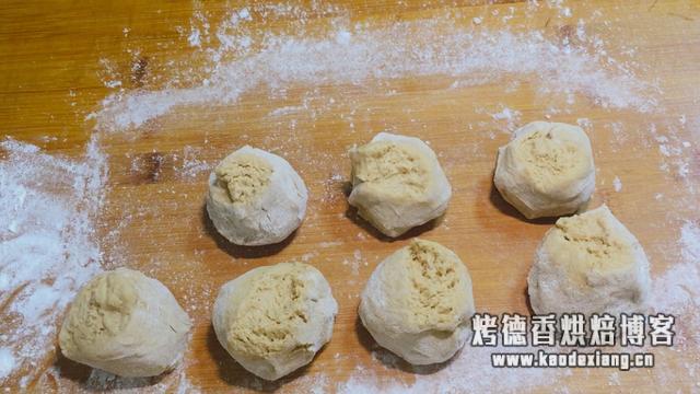 泡打粉、酵母粉的区别和用法 今天可算长知识了 以后不会再用错了