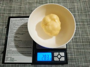 黄油打发奶油怎么做?淡奶油简单自制黄油（附注意事项）