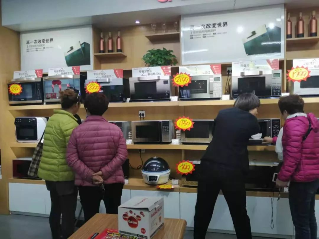 微波炉热米饭，加热米饭需要先喷水？这些微波炉加热饭菜技巧您知道吗？