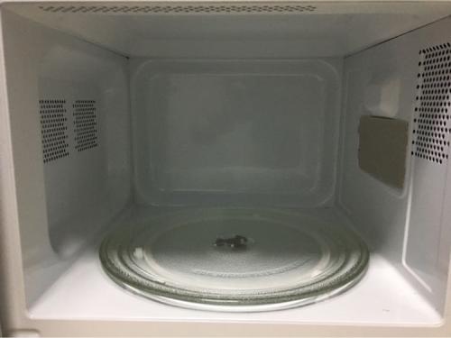 微波炉平板转盘买哪种？微波炉带转盘的和平板的哪种好？