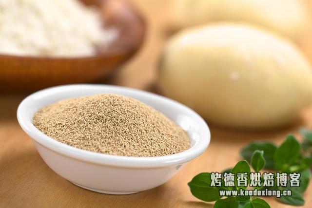 发面时,用小苏打,泡打粉,还是酵母粉?正确用法在这里,收藏好