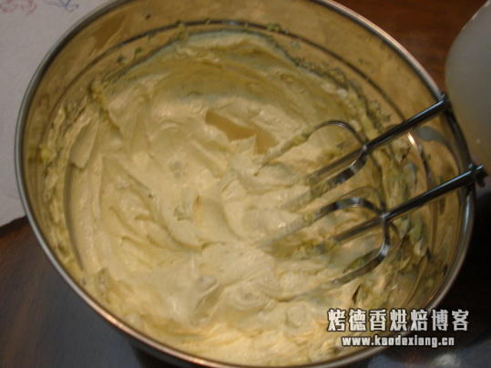 鲜奶油、淡奶油和黄油的打发