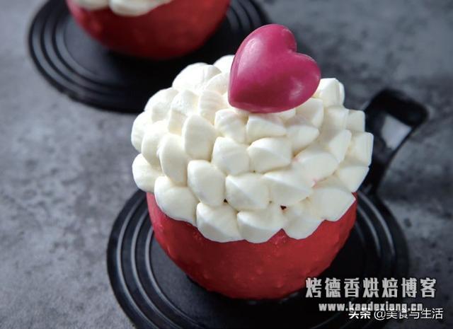 蛋糕总是做不好?这4种基本奶油打发技巧全解析