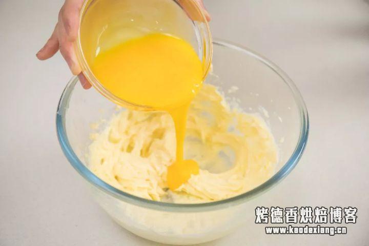抹茶加上爆浆元素,做出来的蛋糕会是怎样?