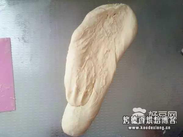 不用面包机如何揉面团能揉出手套膜?