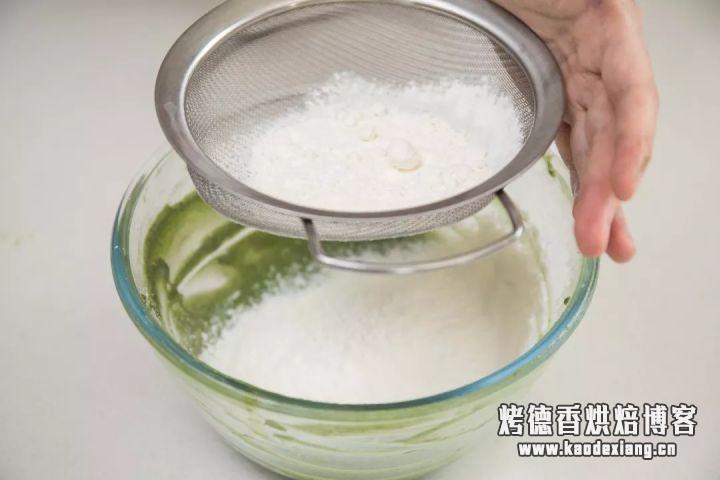 抹茶加上爆浆元素,做出来的蛋糕会是怎样?