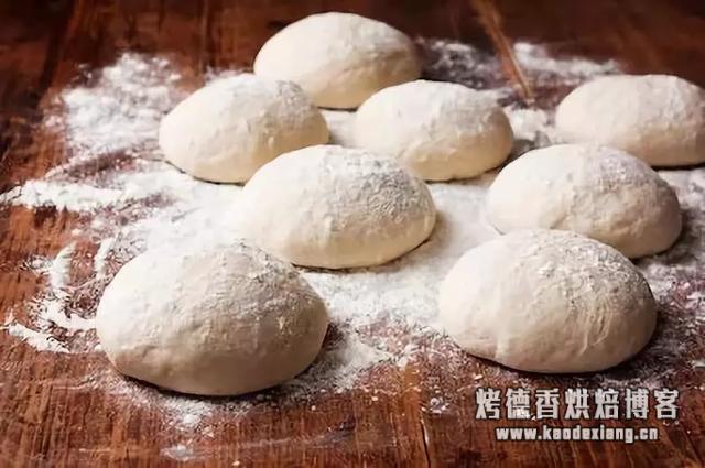 发酵关乎面包生死,然而你只会一碗热水?发酵这5个技巧是精髓