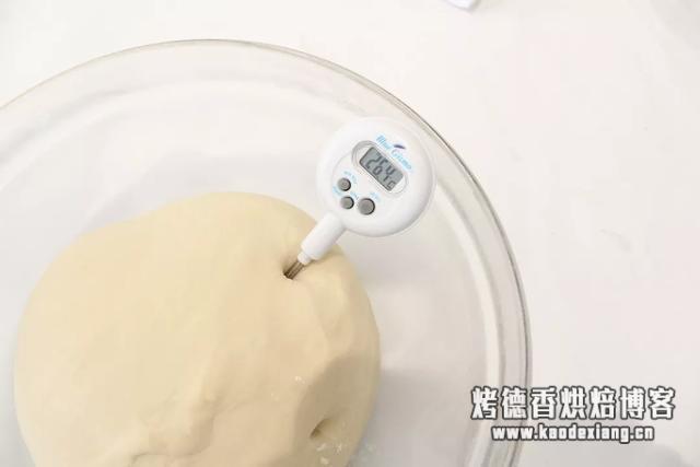 面包发酵的讲究:直接法与中种法的大差别