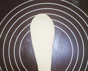 奶香浓郁易上手的鸡蛋鲜奶卷