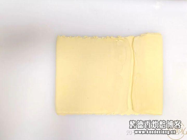 家里没有开酥机,怎么做牛角包?