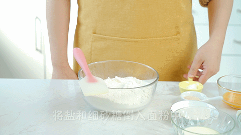 淡奶油用不完别浪费!这样做,全家抢着吃