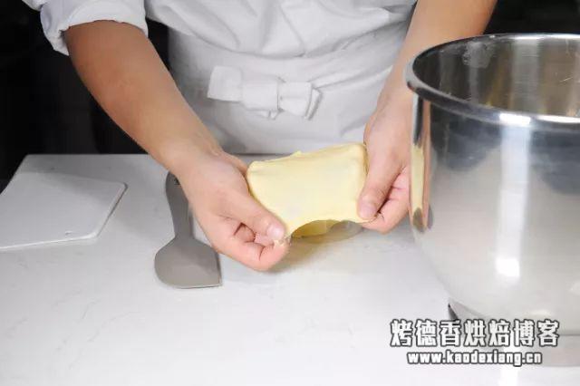 8分钟掌握做出好面包的简易方法:直接法