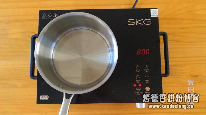 芝士浓郁的网红古早味蛋糕,不凹陷不回缩真的很简单