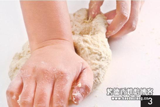 手工揉面快速出膜 面食要想口感好 揉面是关键 手工揉面的方法