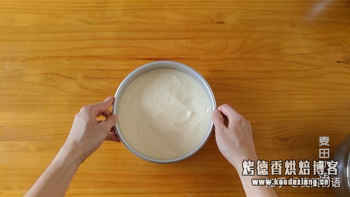 为了做好这个戚风蛋糕,我用了一整箱鸡蛋,从此告别凹底和塌陷