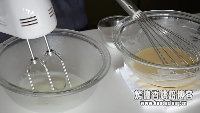 做蛋糕时,如何更容易地打发好蛋白?我有个小秘诀要告诉你