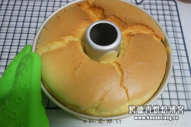 做了这么久蛋糕，你知道戚风和海绵蛋糕的区别吗？