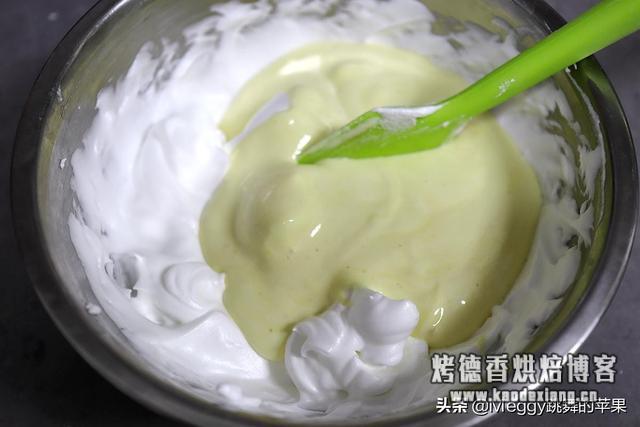 无油少糖蒸蛋糕,随便一口锅都能做,朋友圈:还要啥电饭煲啊?