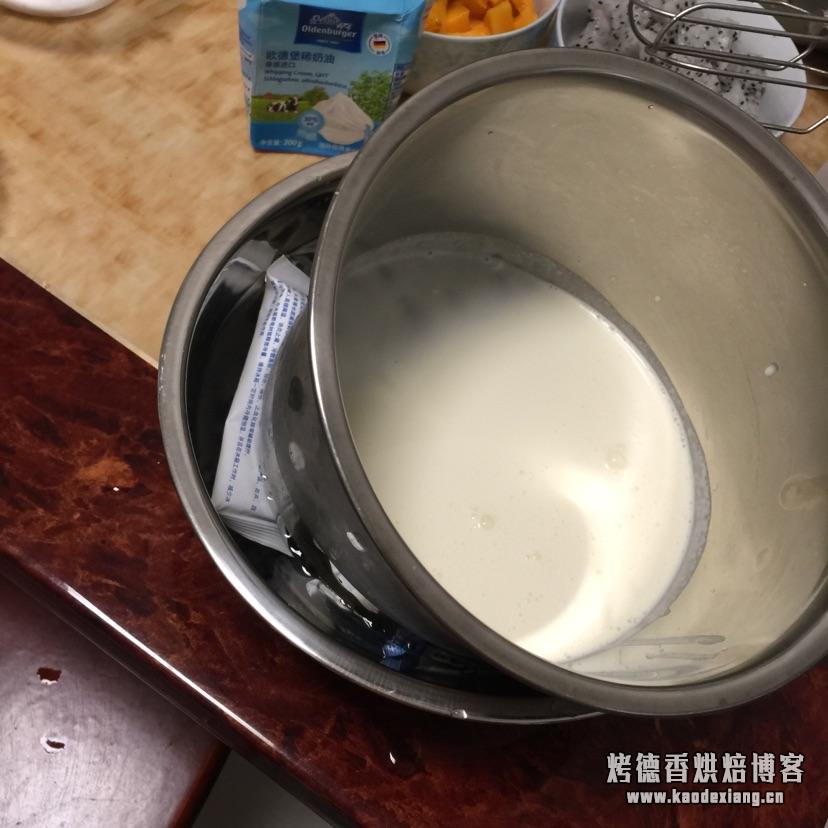 淡奶油怎么打发手动?淡奶油打发!