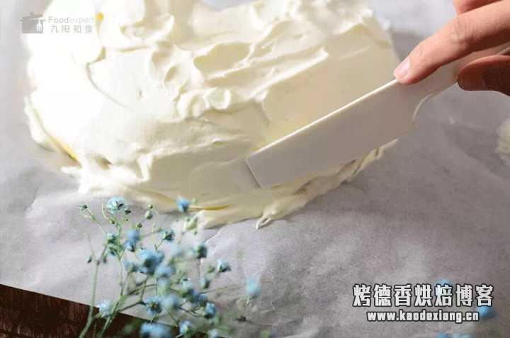 怎么用电饭煲做蛋糕?用普通面粉可以吗?