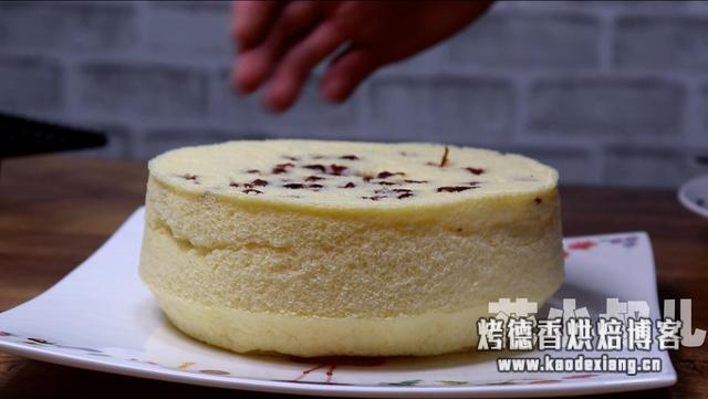 蒸蛋糕特别技巧,自从发现了这个做法,我家天天做,孩子点名要吃