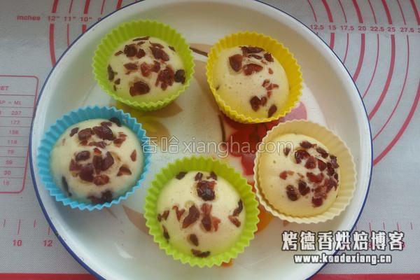 3款简单易上手的蒸蛋糕做法,蒸10分钟~好吃的不要不要的!