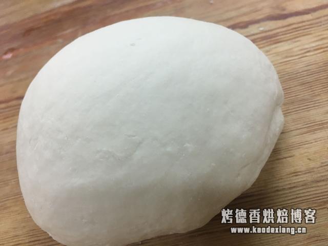 揉面，我教您一招，照着做又光又滑又好用，赶快试试吧！如何揉面不粘手