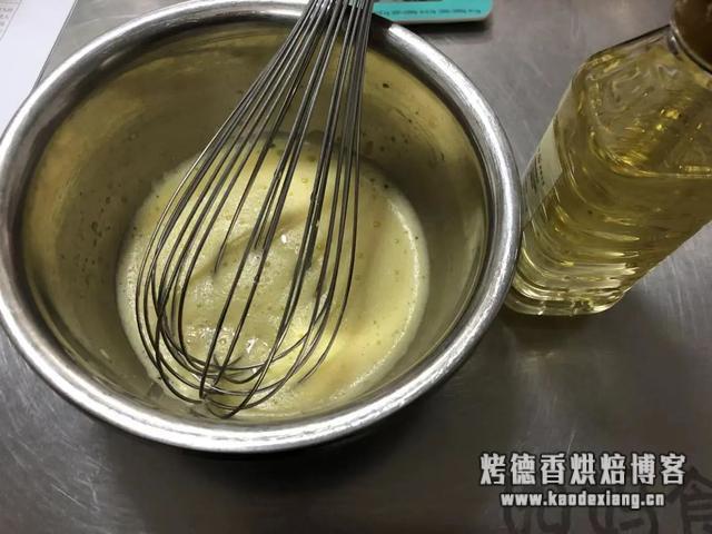 超弹性完美戚风蛋糕,详细教学步骤让你告别蛋糕失败八十一难