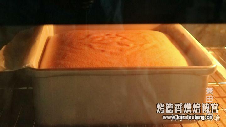 比戚风更简单,不凹不塌的古早味蛋糕,柔软细腻超好吃