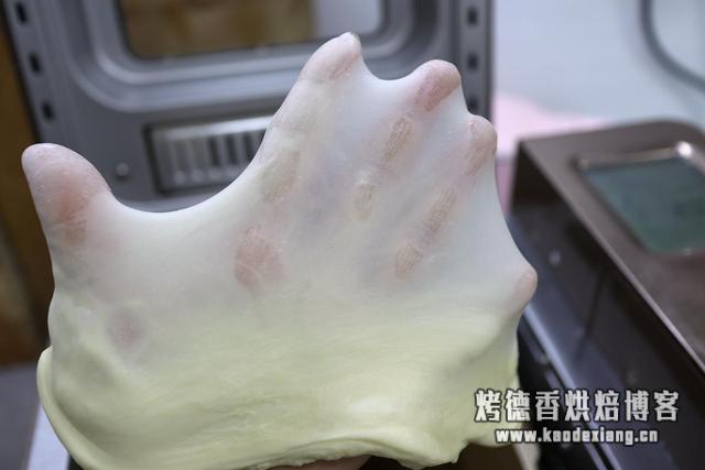 用剩下的淡奶油再也不发愁了,记住这个配方,天天有柔软面包吃