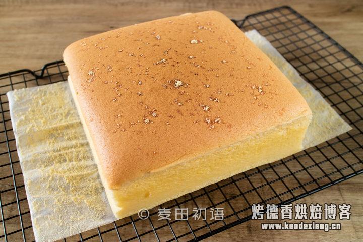 芝士浓郁的网红古早味蛋糕,不凹陷不回缩真的很简单